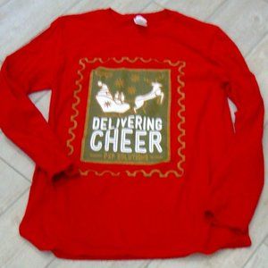 Gildan Softstyle LS T shirt w/ Christmas Design - Size Med